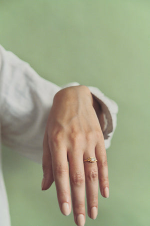 Faceted Oval Diamond Chorda Ring