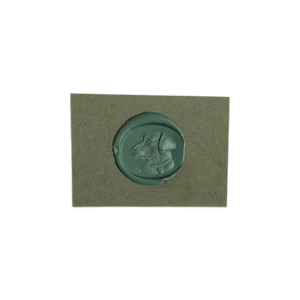 Baby Onyx Labrador Intaglio Unda Spinning Pendant