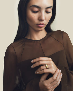 Small Diamond Cushion Capsa Ring