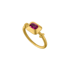 Small Ruby Cushion Capsa Ring
